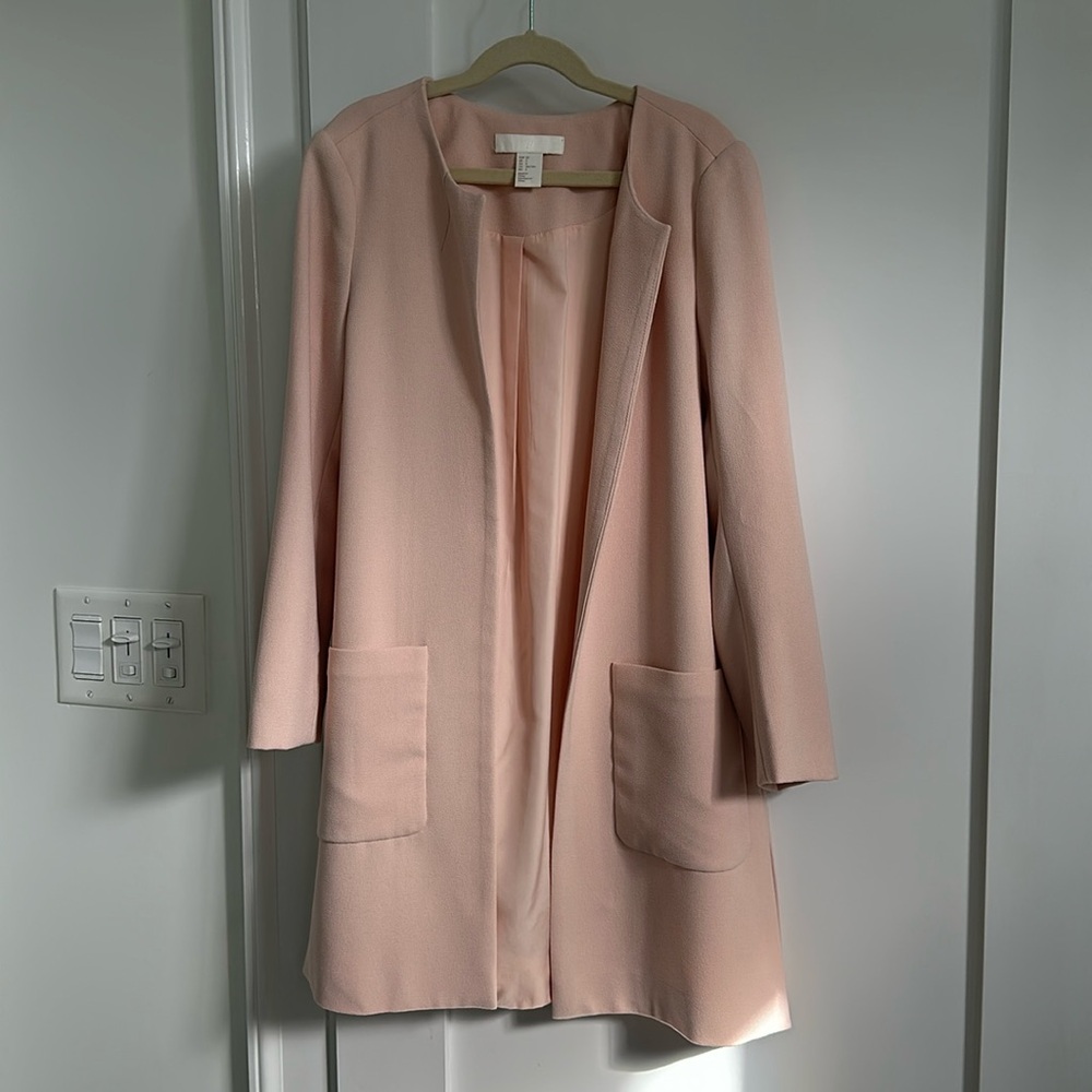 Blush pink crepe jacket tailored to fit small 00 petite